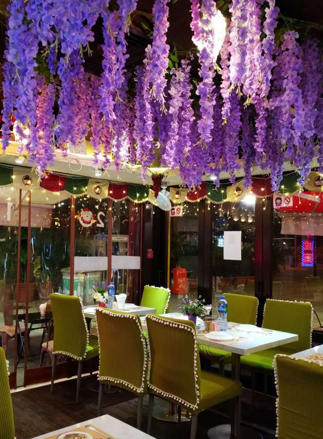 Fog Antipasto Express restaurant interior